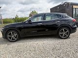 Maserati Levante 3,0 Q4 A/T 202kW - náhled 8