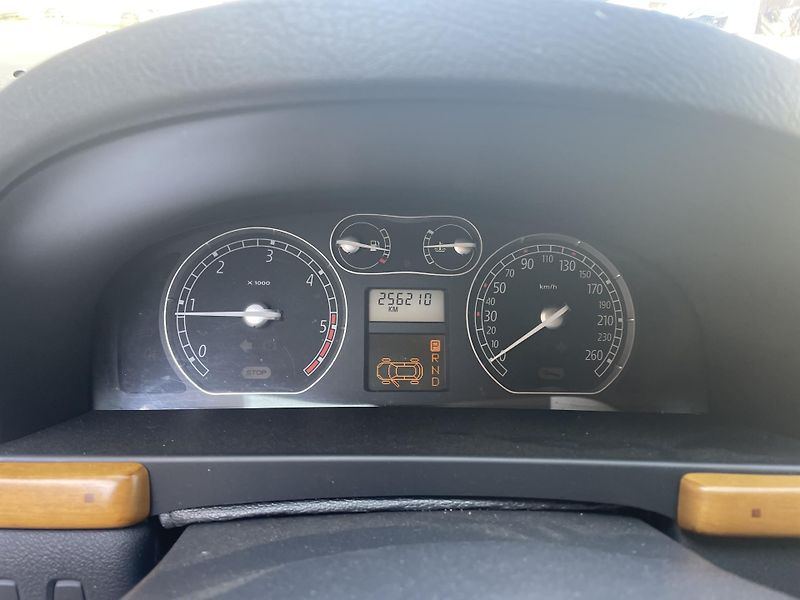 Renault Laguna 2.2 DCI 110Kw NÁHRADNÍ DÍLY - fotka 7 z 10
