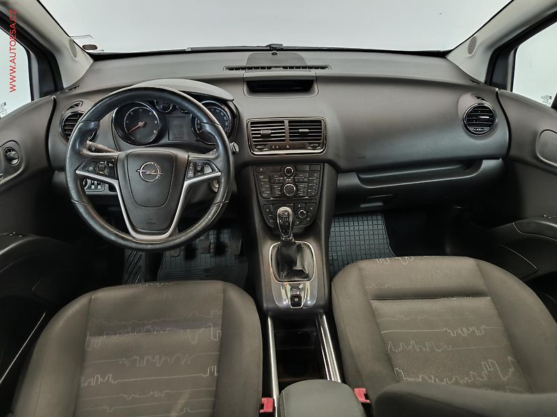 Opel Meriva (2010) 1.7 CDTi, AC, výhřev sed - fotka 8 z 17