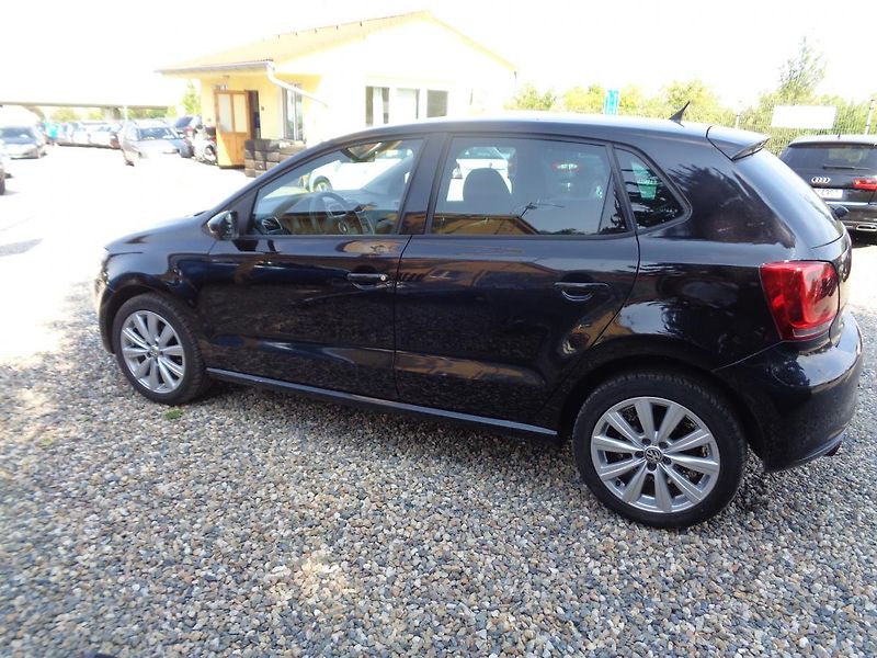 Volkswagen Polo 1,6 - fotka 8 z 13