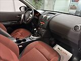 Nissan Qashqai 2,0   i 4x4 PANORAMA TAŽNÉ - náhled 14