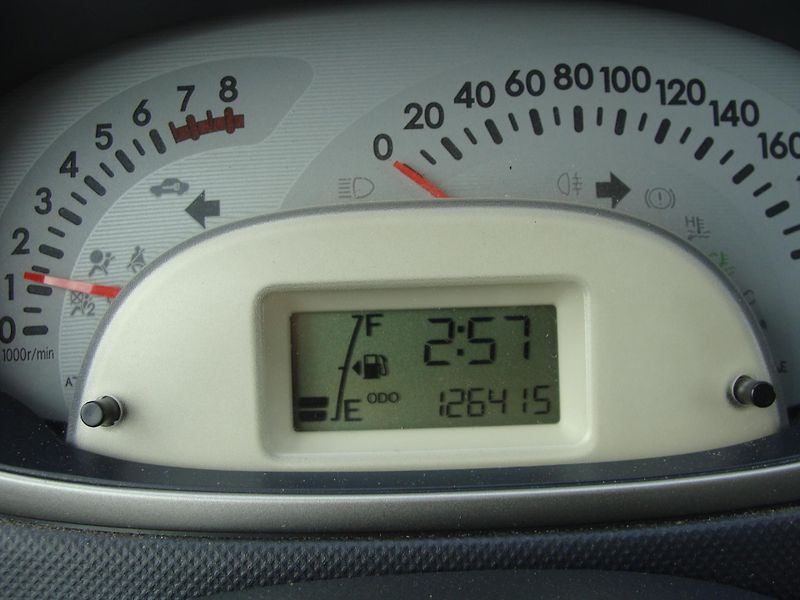 Subaru Justy 1.0i - fotka 12 z 25