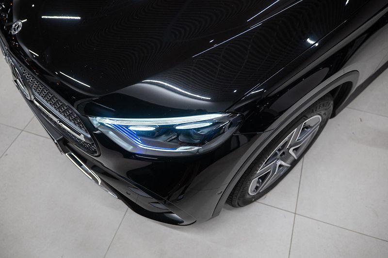 Mercedes-Benz GLC (2024) 220d 145KW 4x4 AMG 1ČR TAŽNÉ  - fotka 7 z 40