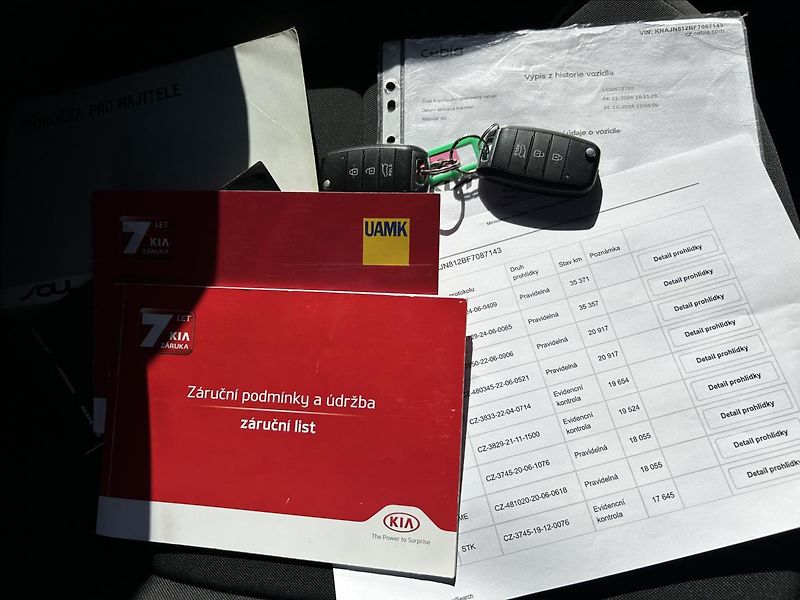 Kia Soul 1,6 GDi Automat 44t km  Tažné - fotka 43 z 44