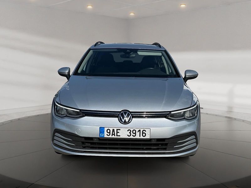 Volkswagen Golf Variant (2022) LIFE 1.0TSI 81kW CZ DPH - fotka 2 z 11