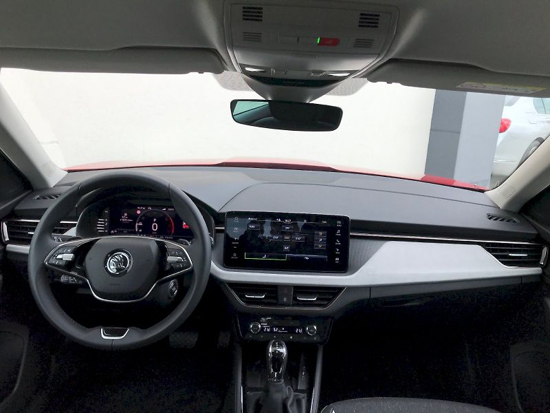 Škoda Kamiq (2024) SELEC TSI 110/1.5 A7F - fotka 5 z 25