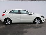 Mercedes-Benz Třídy A (2015) A 180 d, Park. senzory - náhled 6