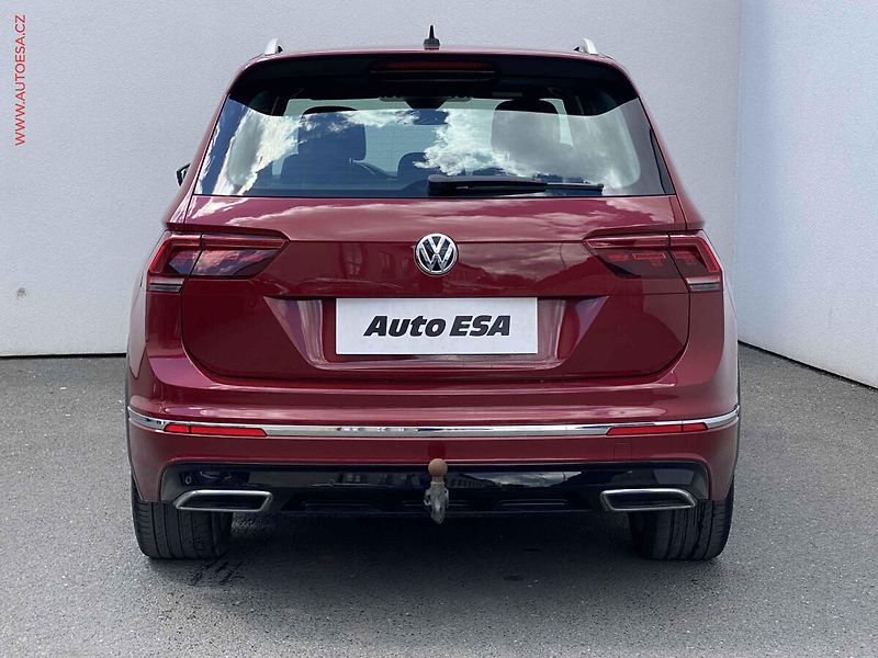 Volkswagen Tiguan (2018) 2.0 TDi 4x4, R-Line, DSG - fotka 5 z 19