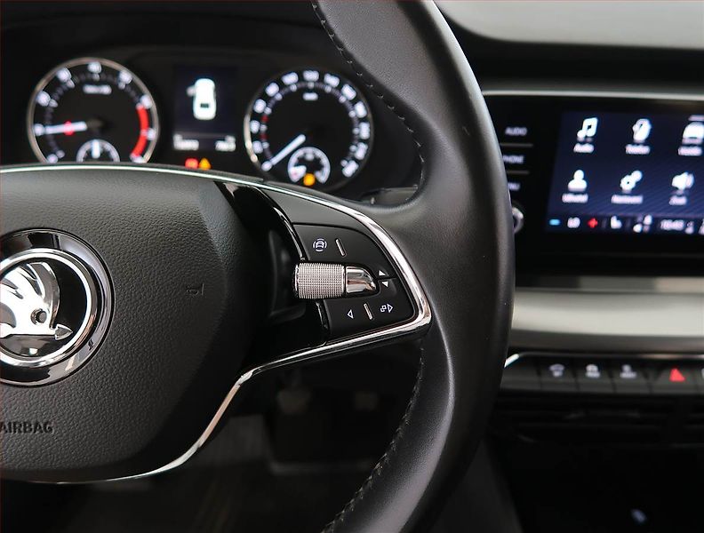 Škoda Octavia (2022) Style 1.0 TSI, Serv.kniha - fotka 20 z 24