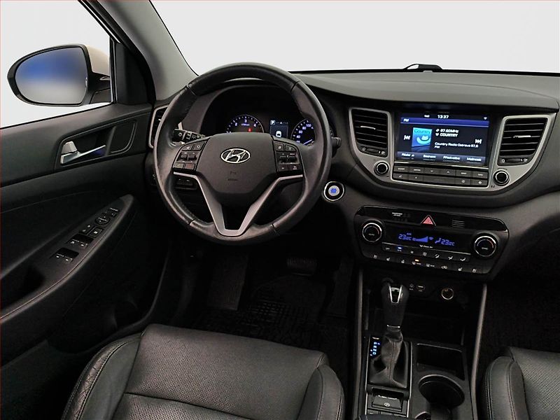Hyundai Tucson (2017) 2.0 CRDi - fotka 7 z 18