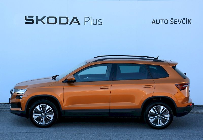 Škoda Karoq (2023) 1.0 TSI 81 KW Style - fotka 3 z 26