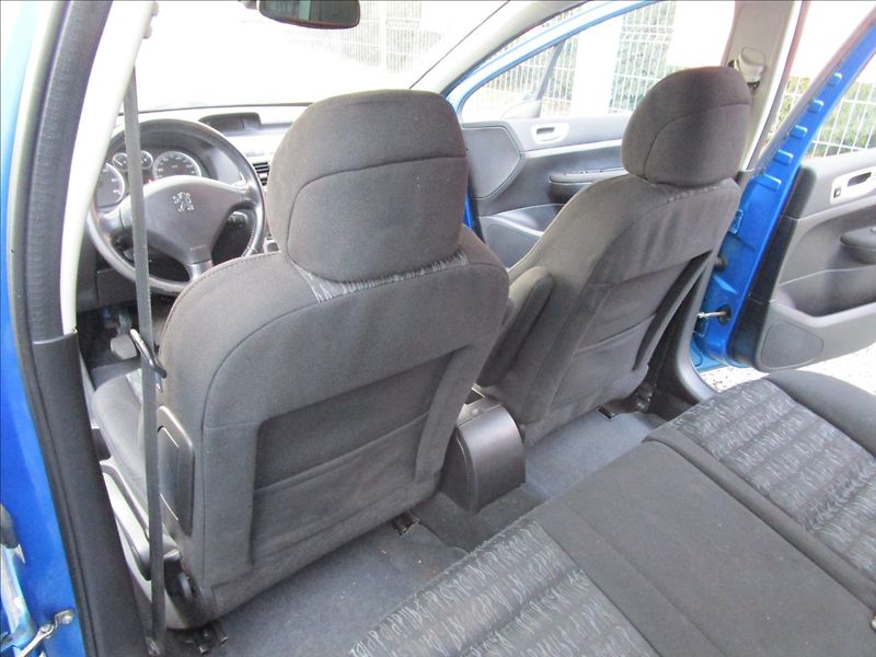 Peugeot 307 1.6HDi  aut. Klima - fotka 24 z 37