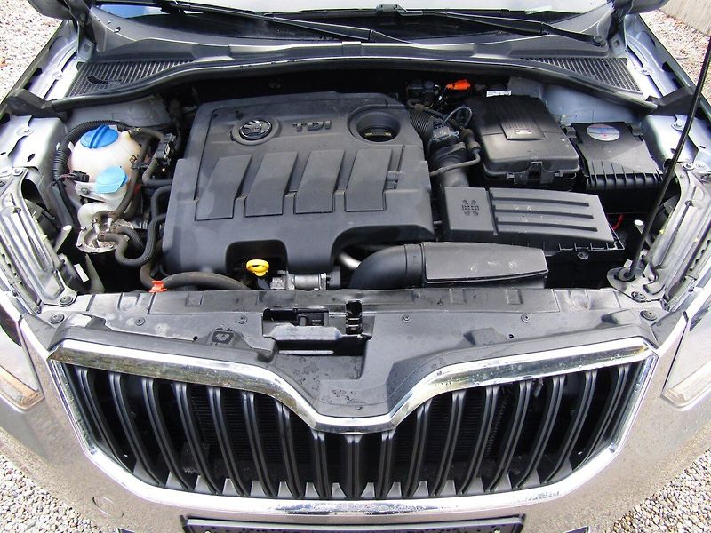 Škoda Yeti (2014) 1.6 TDI 77kW  BEZ KOROZE - fotka 38 z 38