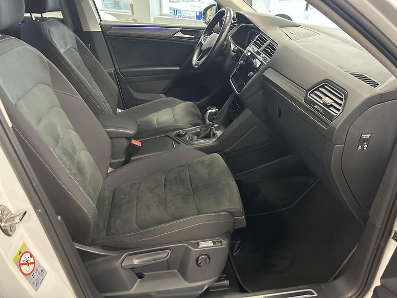 Volkswagen Tiguan Allspace (2024) 2.0TDi DSG 4M MATRIX HUD 360° - fotka 28 z 36