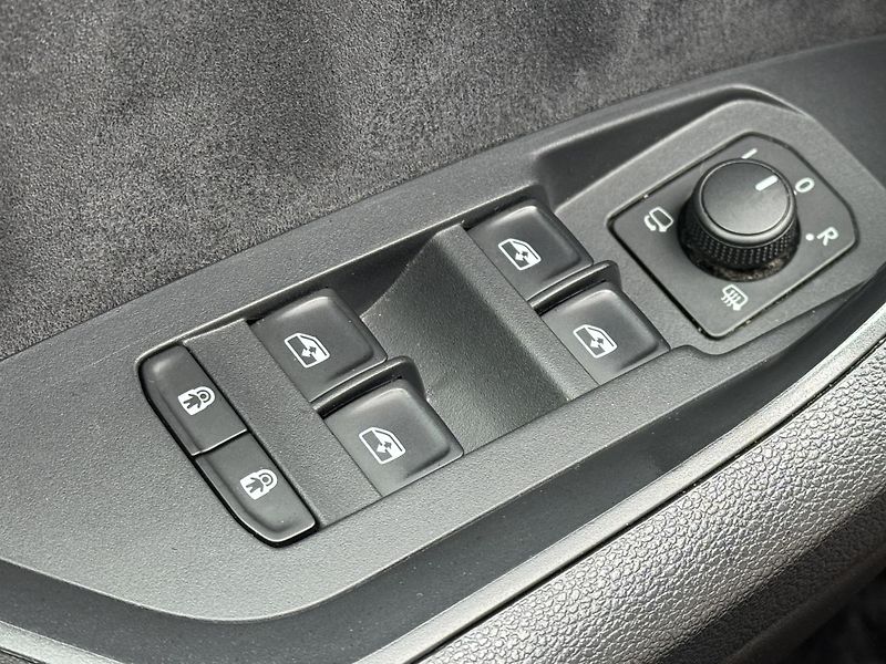Škoda Kodiaq (2020) 2.0TSi 4X4 Sportline, Virtual  - fotka 29 z 50