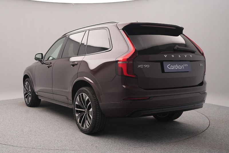 Volvo XC90 (2026) B5 AWD AUT DARK PLUS 7 míst - fotka 11 z 25