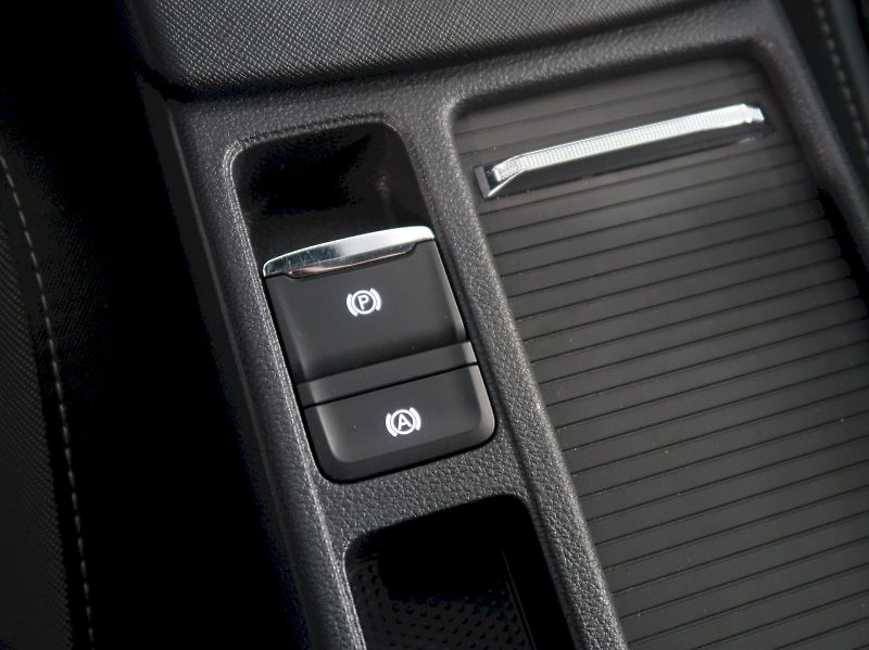 Škoda Octavia (2024) AMBITION 1.5TSI 110KW - fotka 29 z 36