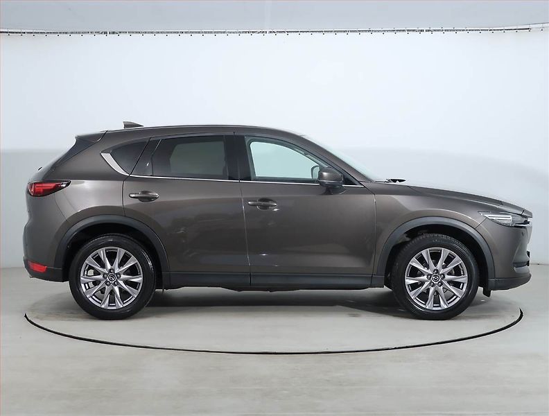 Mazda CX-5 (2019) Revolution TOP 2.5 Skyactiv-G - fotka 6 z 25