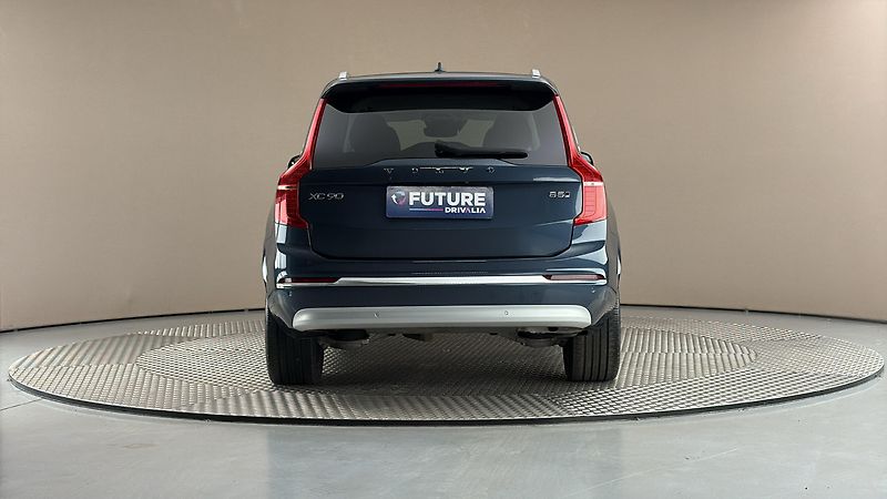 Volvo XC90 2.0 B5 AUT AWD Inscription - fotka 5 z 32