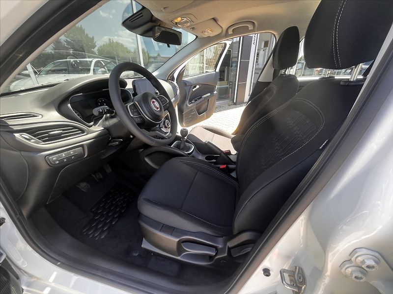 Fiat Tipo (2026) 1,6 MultiJet 130k  Urban - fotka 8 z 13