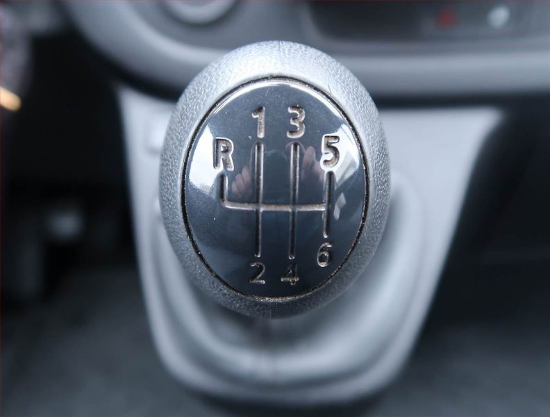 Opel Vivaro (2019) 1.6 BiCDTI - fotka 11 z 16