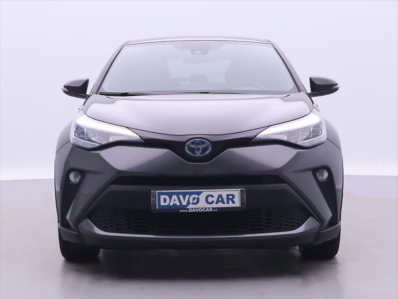 Toyota C-HR 2,0 E-CVT 112kW Executive - fotka 2 z 30