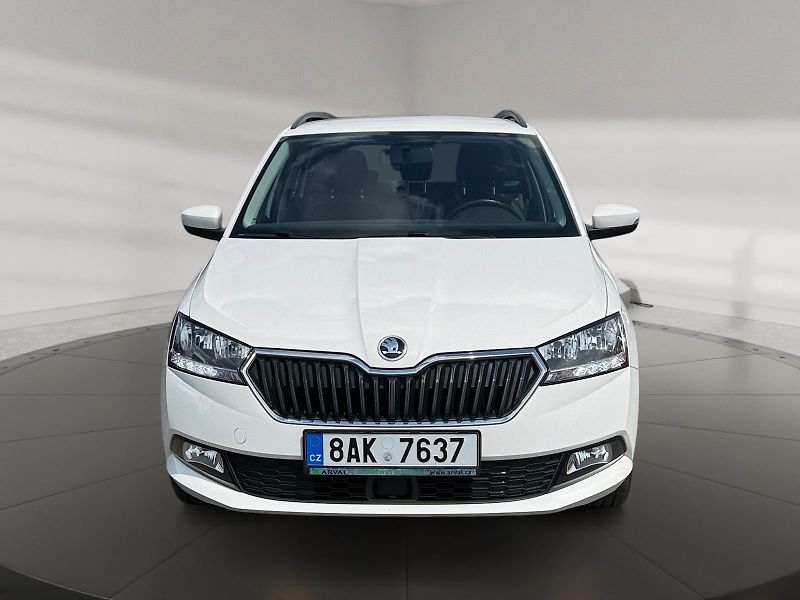 Škoda Fabia (2020) AMBITION 1.0TSI 81kW CZ DPH - fotka 2 z 11