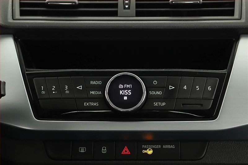 Škoda Fabia (2018) 1.0, Serv.kniha, Park. senzory - fotka 11 z 14