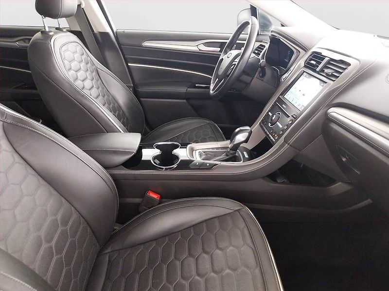 Ford Mondeo (2018) Vignale 2.0 Hybrid, Automat - fotka 9 z 26