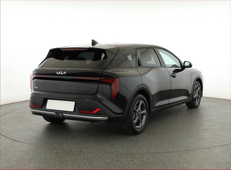 Kia K4 (2026) 1.6 T-GDI, Exclusive, Navi - fotka 5 z 21