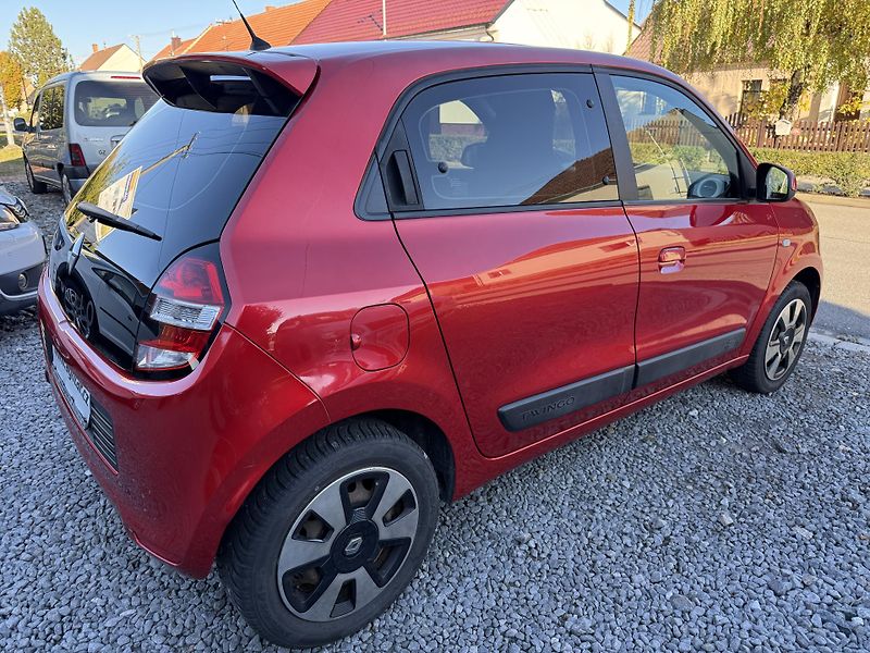 Renault Twingo 1.0i 52 KW 1 MAJITEL. - fotka 5 z 14