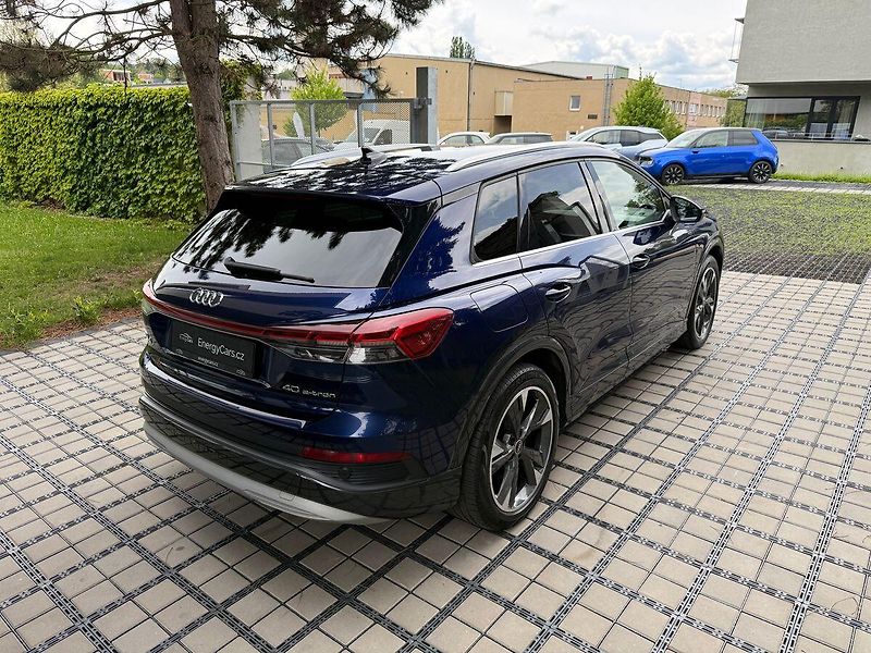 Audi Q4 e-tron 40 e-tron  REZERVACE - fotka 34 z 36
