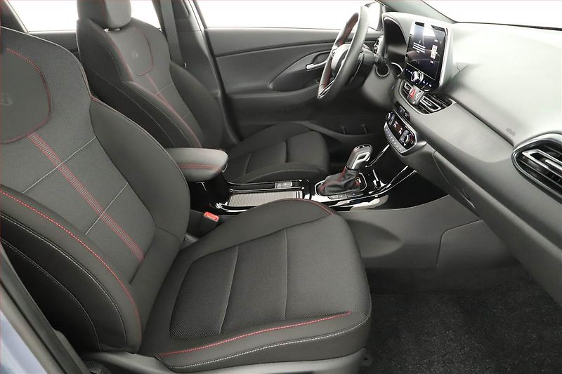 Hyundai i30 (2026) 1.5 T-GDI MHEV 48V, N-LINE - fotka 7 z 14