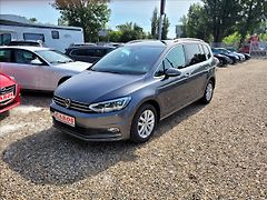 Volkswagen Touran 1,5 Již není k dispozici - fotografie inzerátu