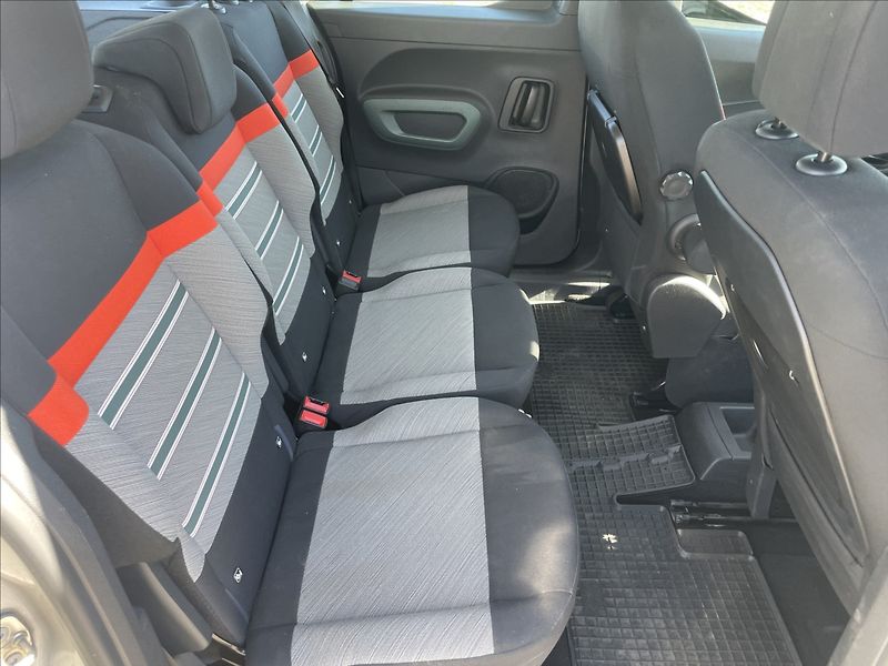 Citroën Berlingo 1,5 BlueHDi 96kw XTR Tažné Kli - fotka 11 z 35