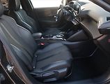 Peugeot 208 (2020) GT Pack 1.2 PureTech, Automat - náhled 9
