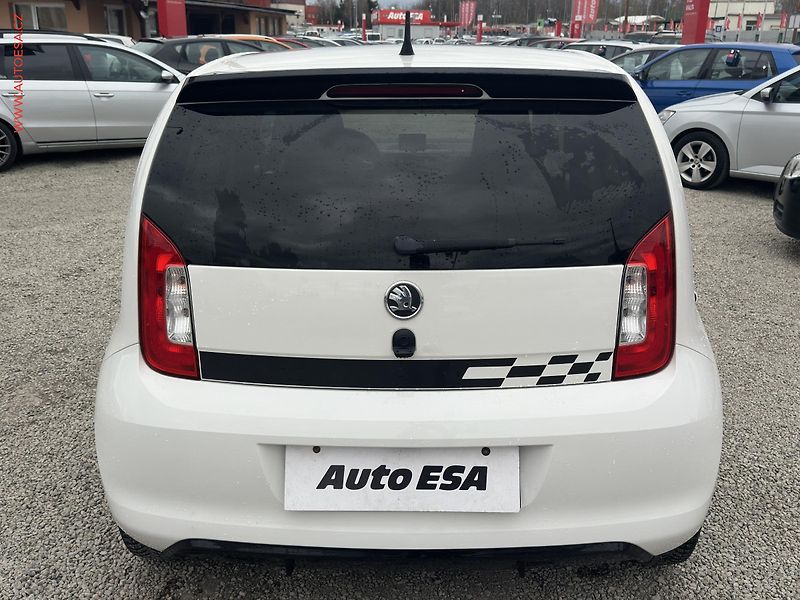 Škoda Citigo (2014) 1.0MPI, AC, výhřev sed - fotka 5 z 14