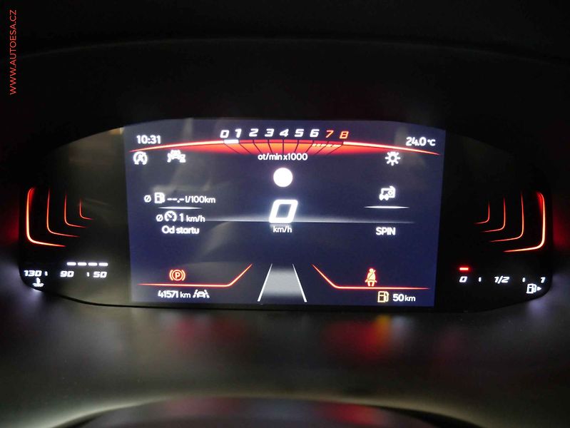 Seat Ateca (2024) 1.5 TSi, LED, navi - fotka 15 z 27