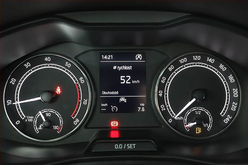 Škoda Scala (2020) 1.5 TSI, Serv.kniha, Tempomat - fotka 8 z 14