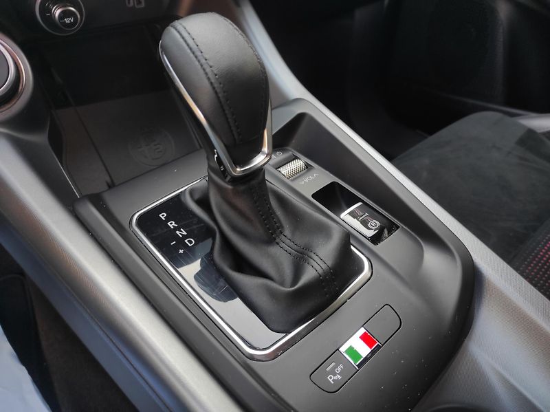 Alfa Romeo Tonale 1,5Turbo E-Hybrid,Speciale, AT - fotka 32 z 60