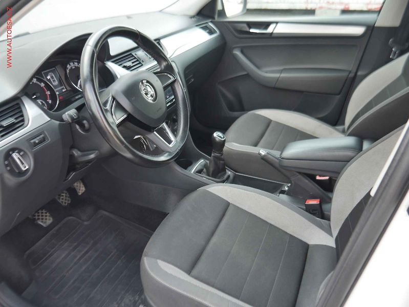 Škoda Rapid (2019) 1.0TSi, ČR, Ambition - fotka 9 z 15