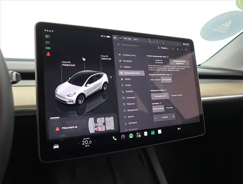 Tesla Model Y (2023) RWD LFP 60kWh, SoH 93% - fotka 25 z 31