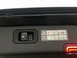 Mercedes-Benz Třídy C 300e Avantgarde Kamera Tažné - náhled 26