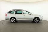 Škoda Octavia (2012) 2.0 TDI, 4X4, Serv.kniha - náhled 6