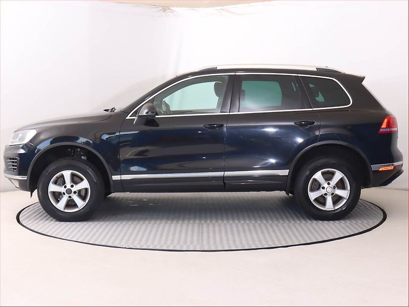 Volkswagen Touareg (2016) 3.0 TDI - fotka 3 z 23