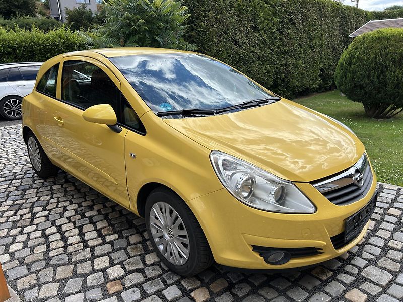 Opel Corsa (2007) 1.2i 59 kw - fotka 5 z 20