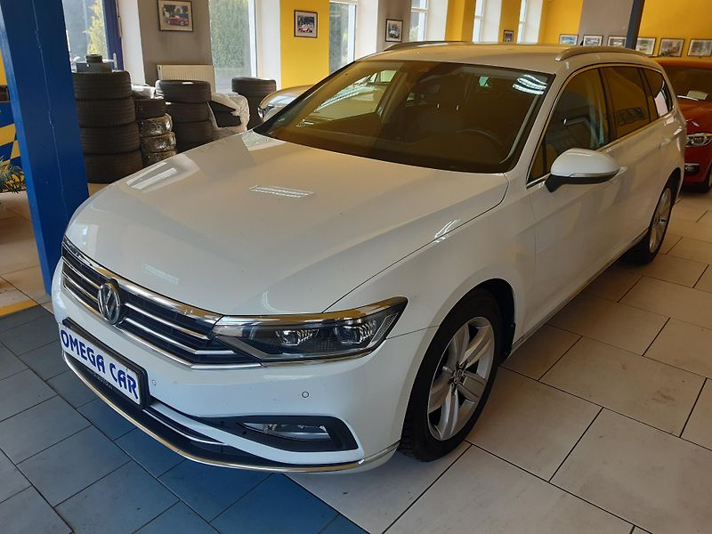 Volkswagen Passat 2.0 TDI COMBI NAVI LED APP  - fotka 3 z 28