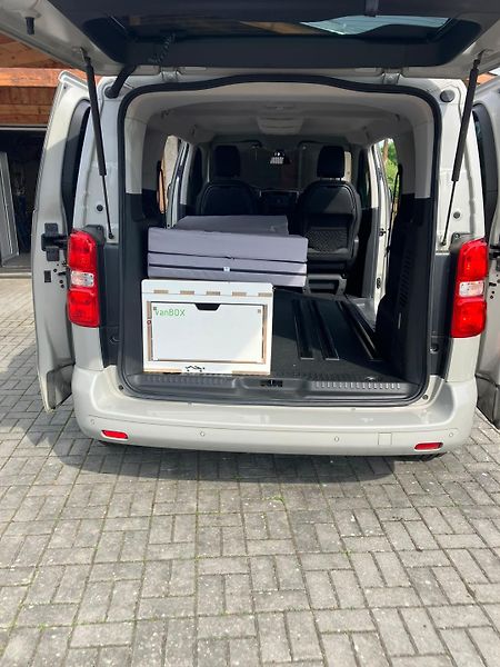 Toyota ProAce Verso (2018) - fotka 31 z 33
