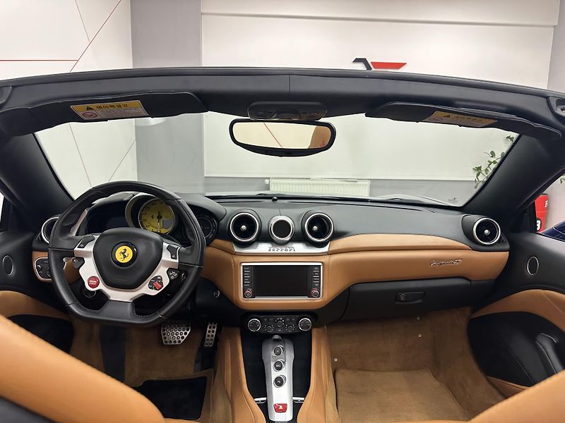 Ferrari California (2015) T*TOP KOMBINACE*DPH - fotka 14 z 19