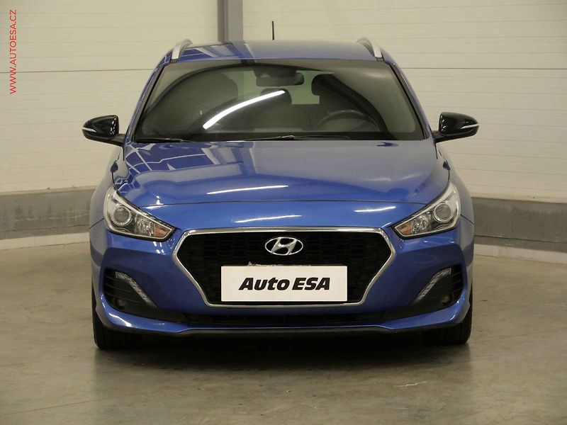 Hyundai i30 (2018) 1.4 T-GDi, ČR, TZ, ČR - fotka 2 z 22